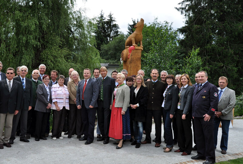 Foto Übergabe Wolf in Zell am See