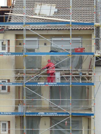 housebuilding-116286_1280