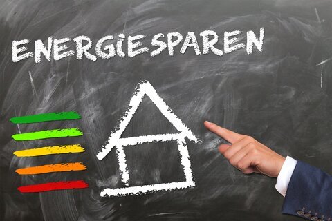 energy-saving-gb8e911060_1920